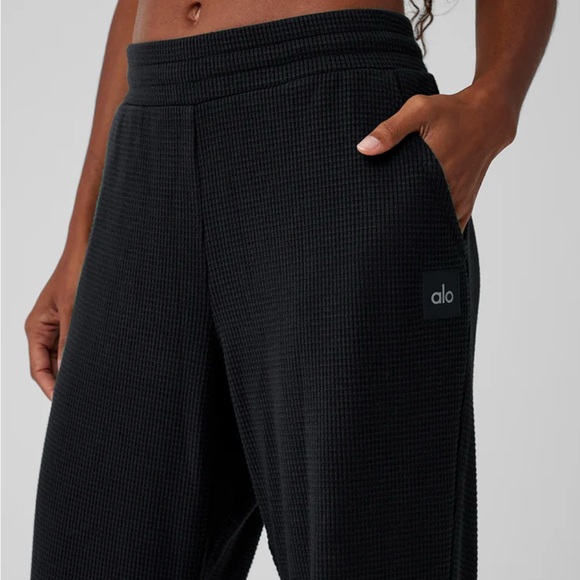 ALO Yoga Pants - Alo Black Waffle Knit Joggers